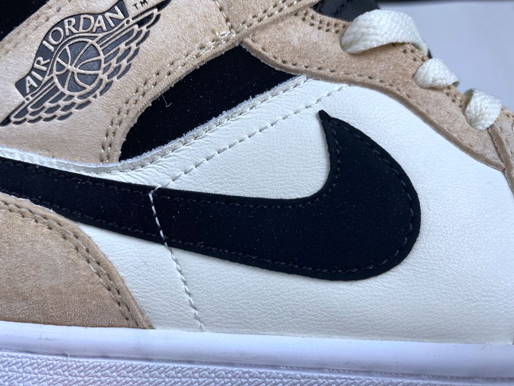 Air Jordan 1 Mid BQ6472 -800